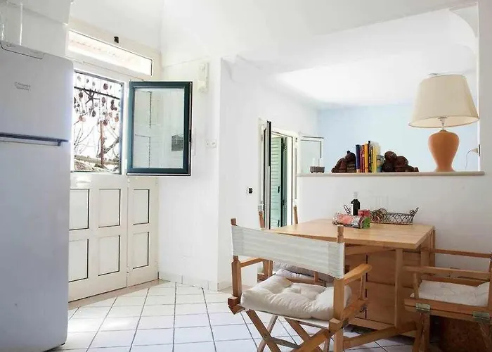 Casa vacanze Donna Saretta - Casetta Tradizionale Amalfitana *